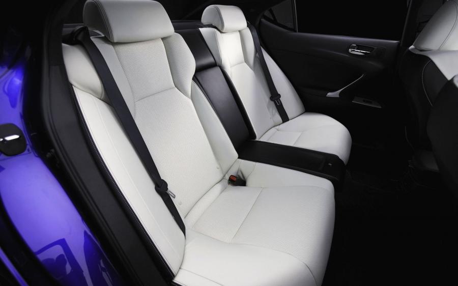  Lexus IS-F 2010 года  (фото 58 из 140)